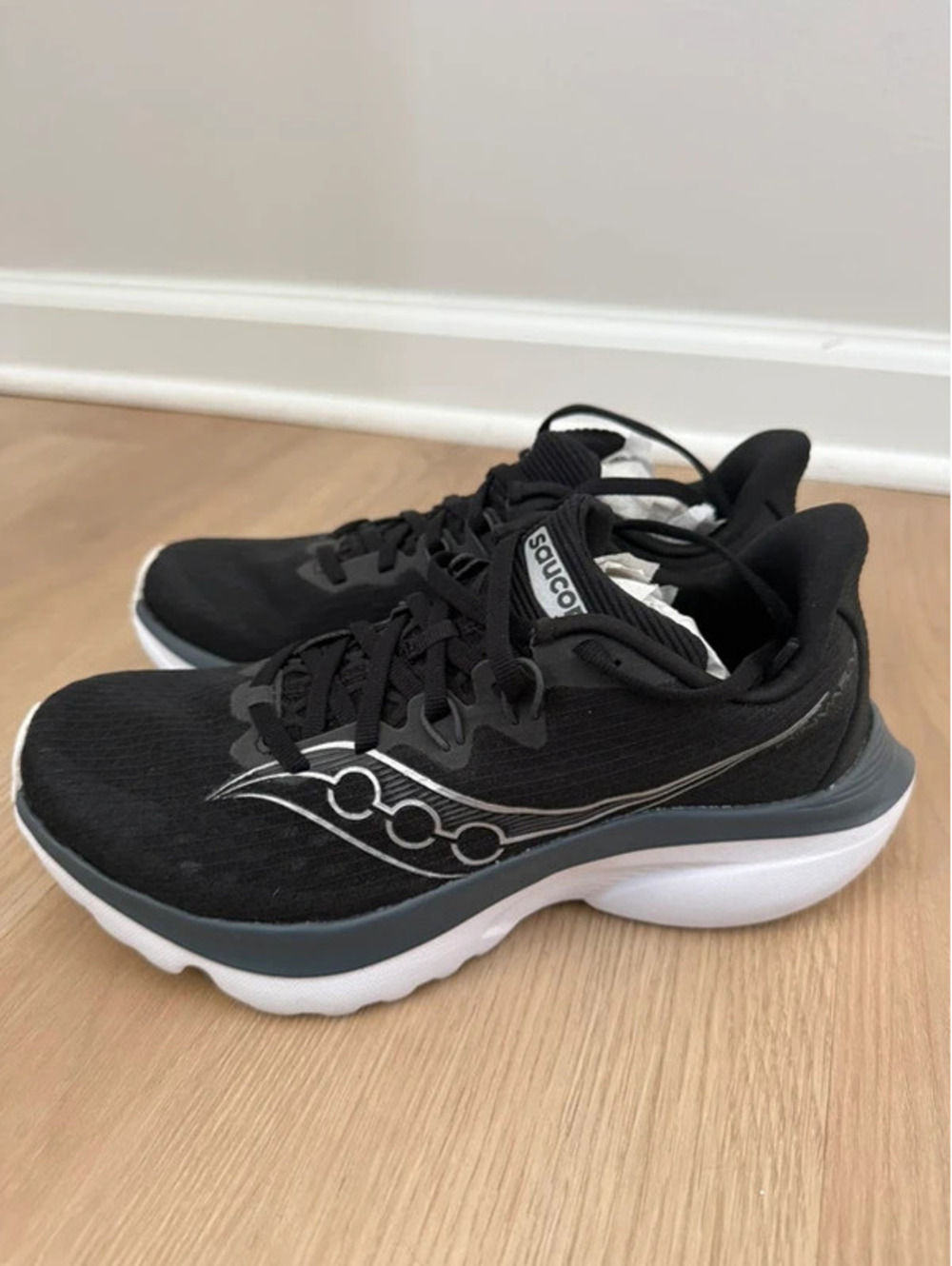 New Women's Saucony Kinvara 16 size 6.5